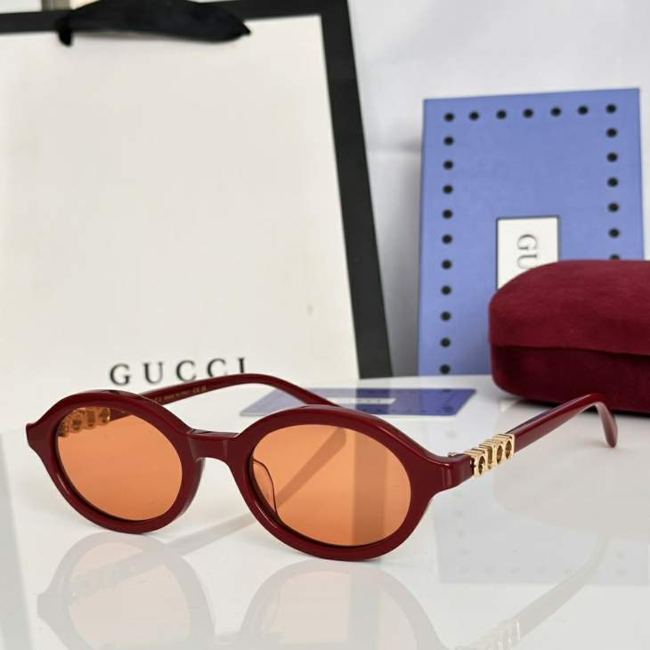 Picture of Gucci Sunglasses _SKUfw79338121fw